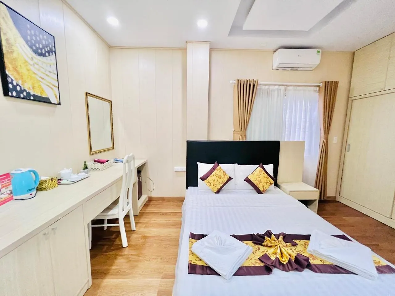 Truc Huyen Hotel Ho Chi Minh City 2*,  Vietnam