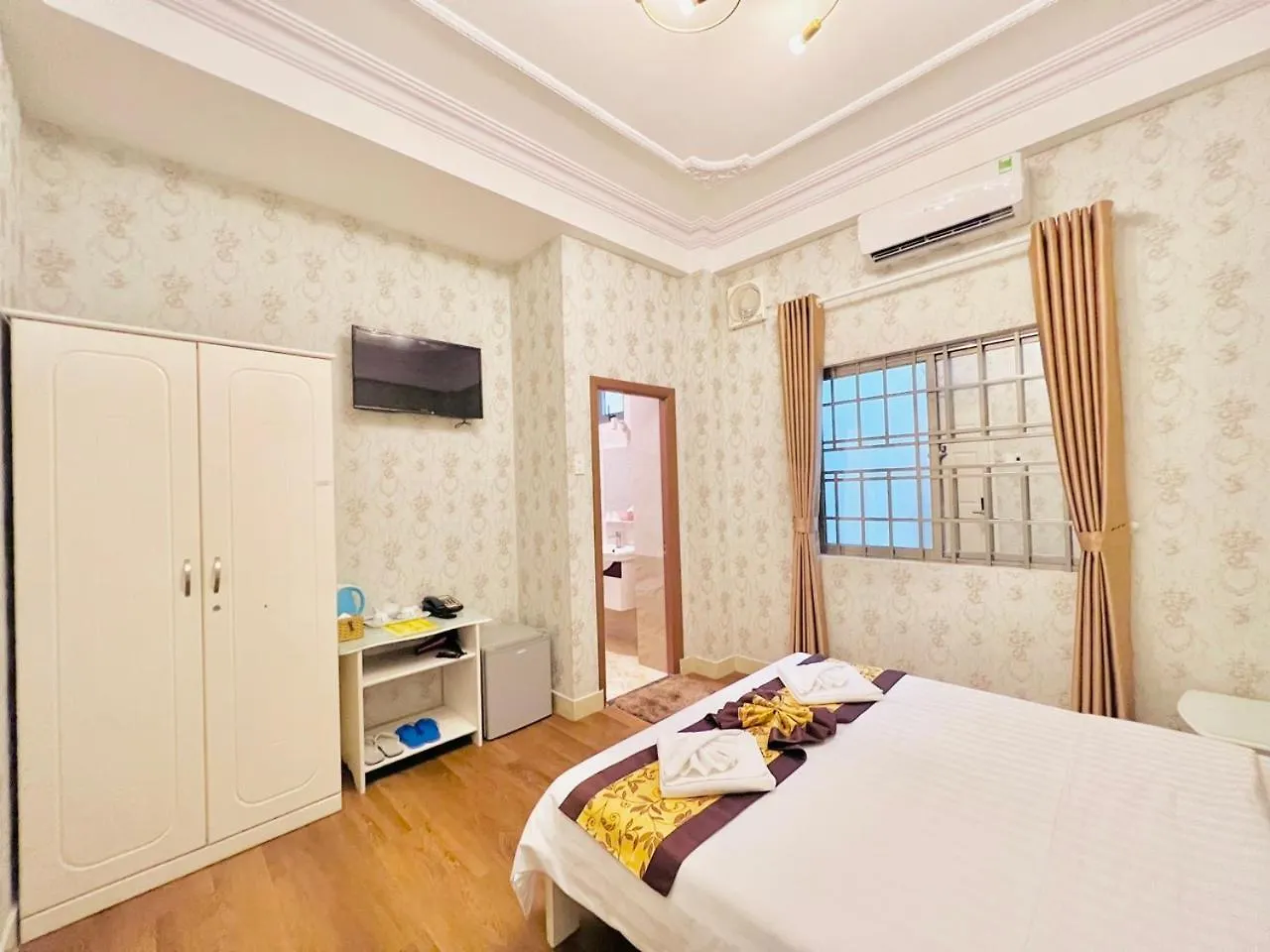 Truc Huyen Hotel 胡志明市 2*,  越南