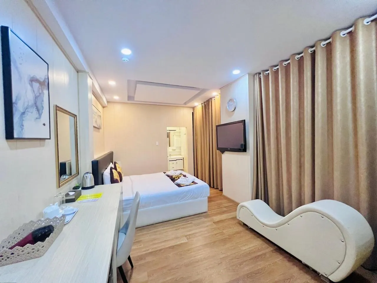 Truc Huyen Hotel Ho Chi Minh City